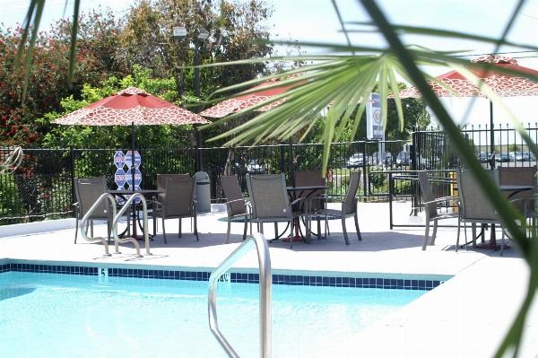 Regency Inn image 1
